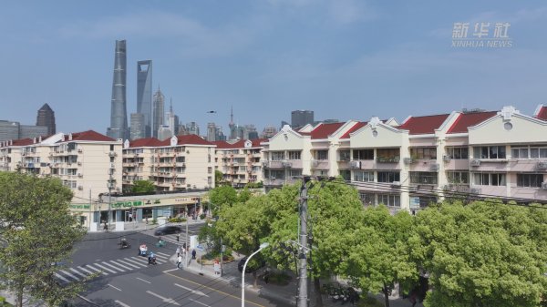 科元网  “空中卫士”: 无人机巡查守护城市电力动脉